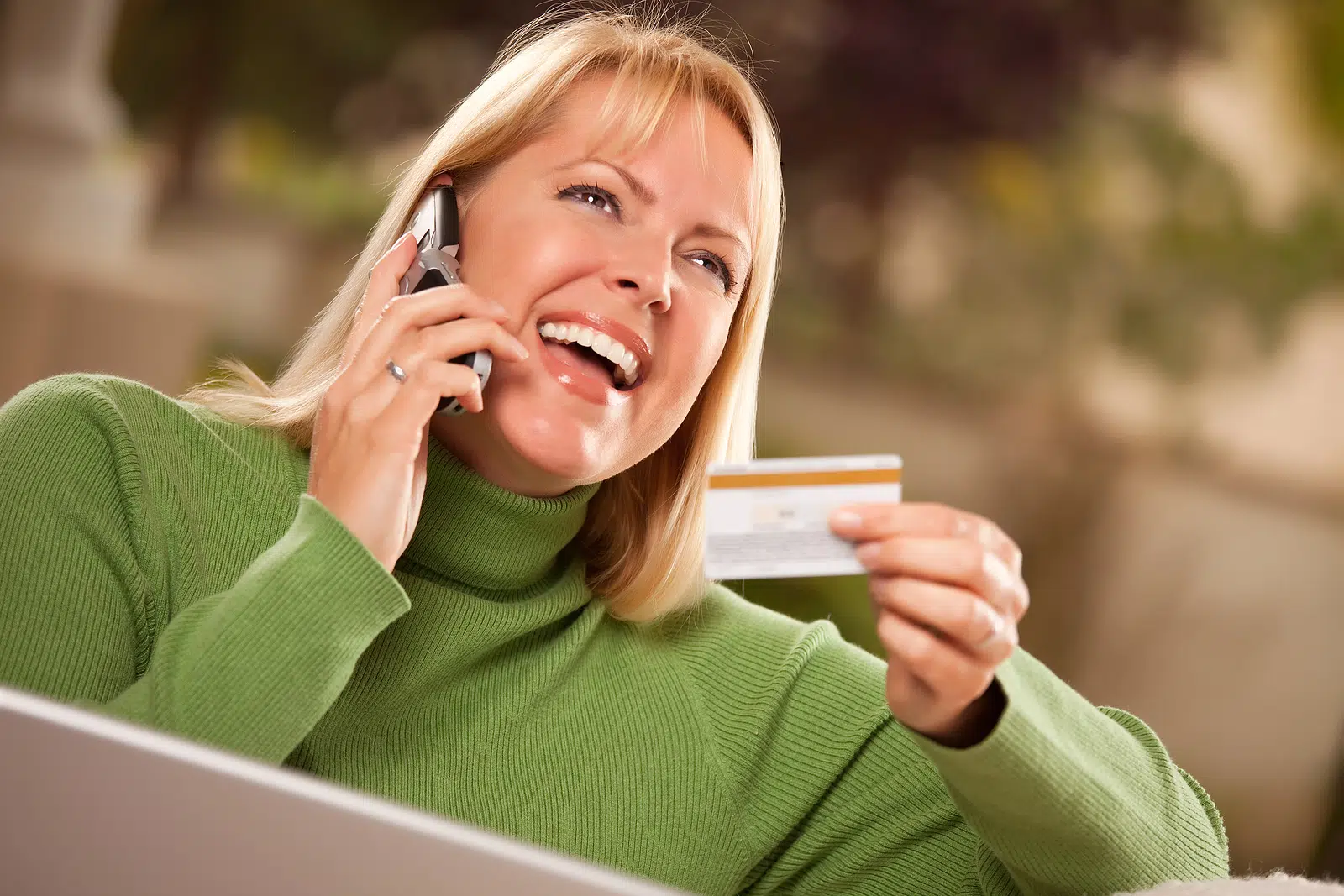 Are Debit And Credit Cards Safe For Online Casino Payments?